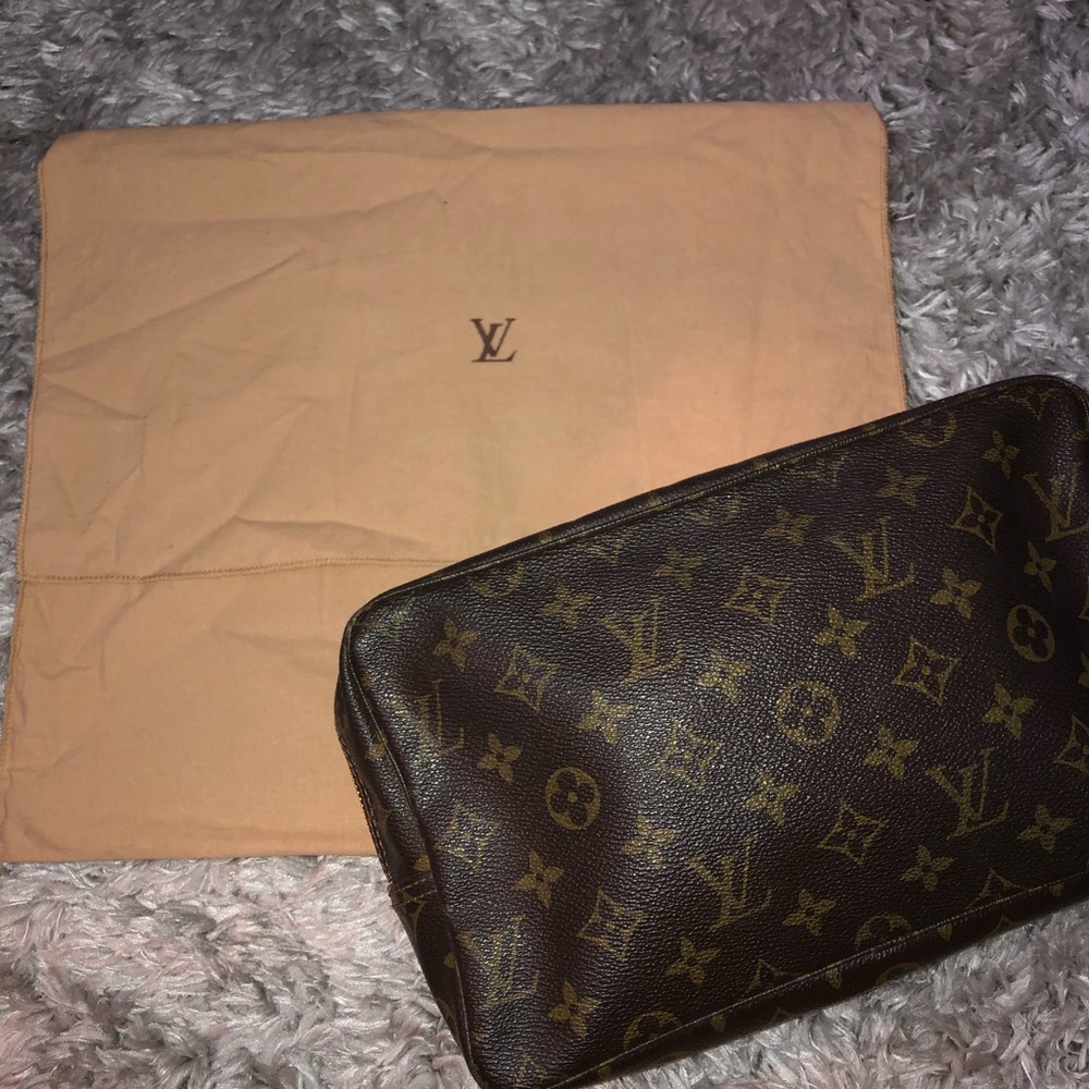⚡️Louis Vuitton Trousse Cosmetic Bag⚡️